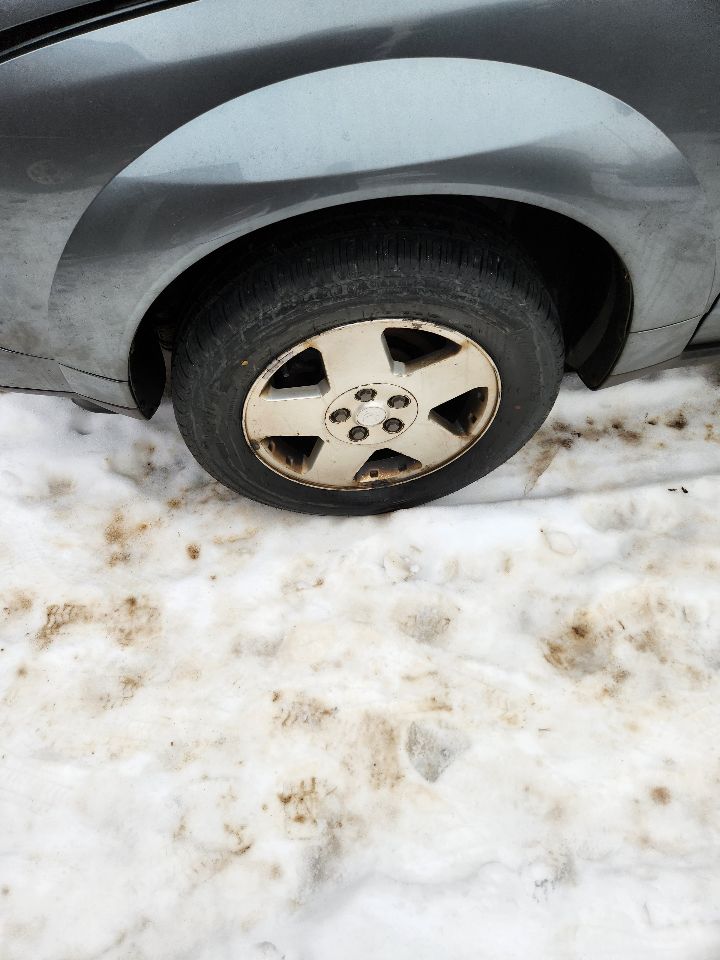 https://f005.backblazeb2.com/file/img-partshotlines-com/Inventory/MA385/Vehicle/10696_04.jpg