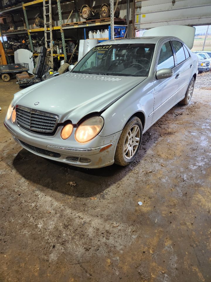 https://f005.backblazeb2.com/file/img-partshotlines-com/Inventory/MA385/Vehicle/10698_01.jpg