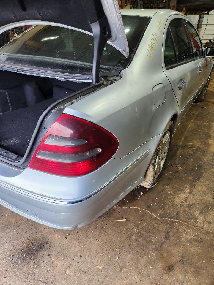 https://f005.backblazeb2.com/file/img-partshotlines-com/Inventory/MA385/Vehicle/10698_06.jpg