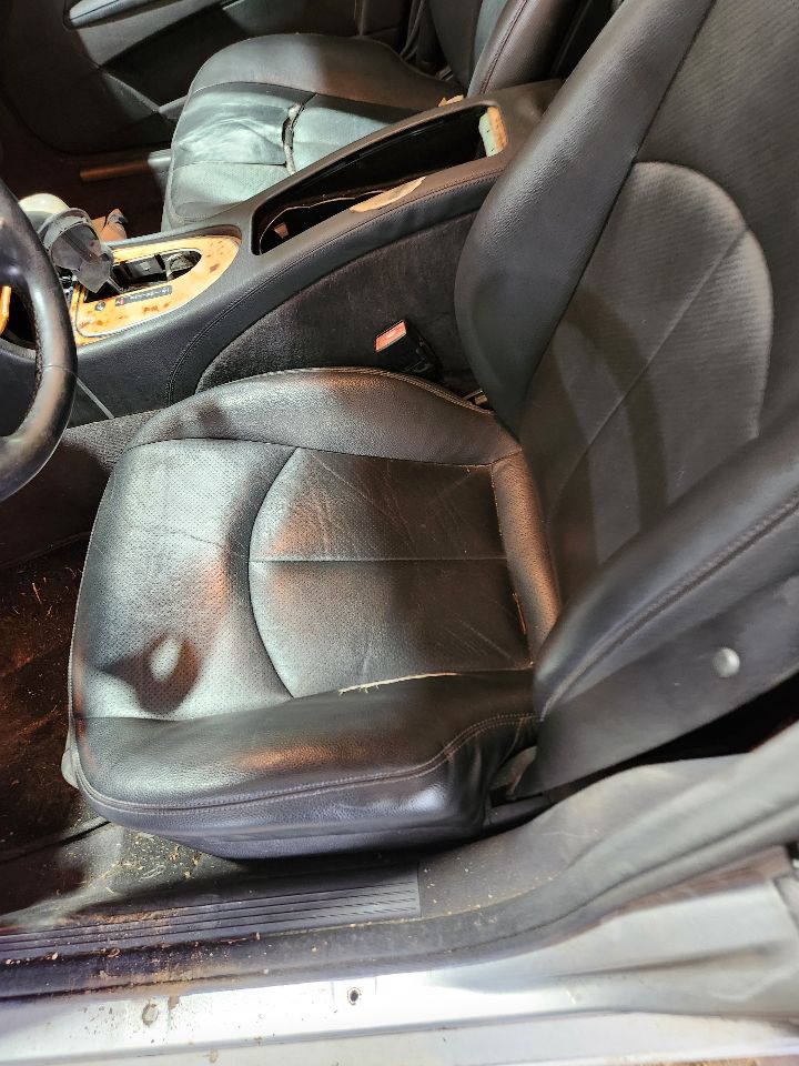 https://f005.backblazeb2.com/file/img-partshotlines-com/Inventory/MA385/Vehicle/10698_10.jpg