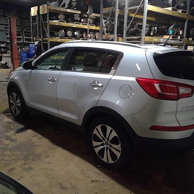 https://f005.backblazeb2.com/file/img-partshotlines-com/Inventory/MA385/Vehicle/10715_04.jpg