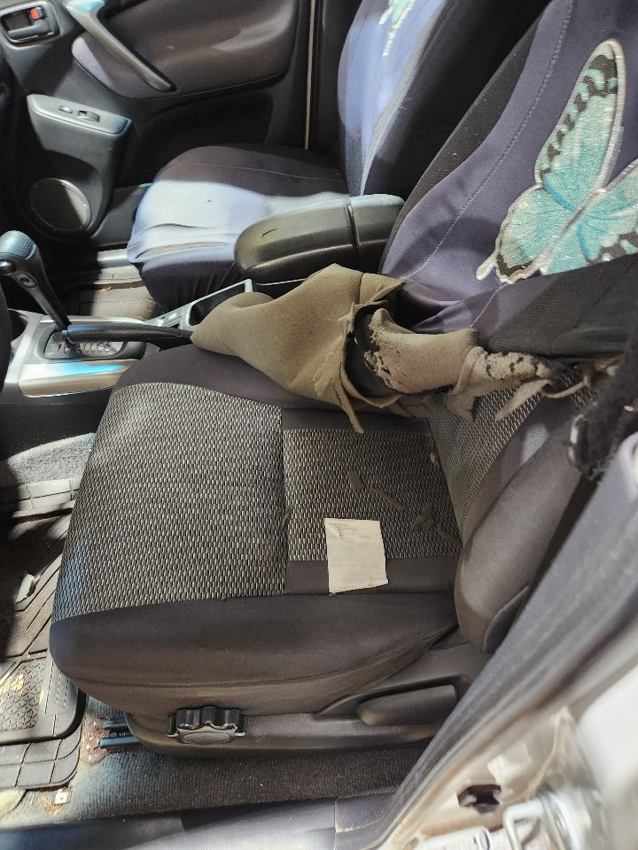 https://f005.backblazeb2.com/file/img-partshotlines-com/Inventory/MA385/Vehicle/10716_11.jpg
