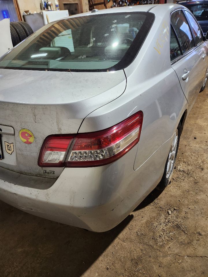 https://f005.backblazeb2.com/file/img-partshotlines-com/Inventory/MA385/Vehicle/10724_07.jpg