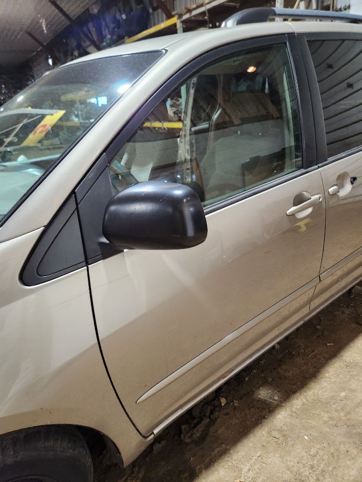 https://f005.backblazeb2.com/file/img-partshotlines-com/Inventory/MA385/Vehicle/10729_04.jpg