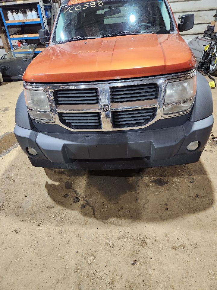 https://f005.backblazeb2.com/file/img-partshotlines-com/Inventory/MA385/Vehicle/10735_02.jpg