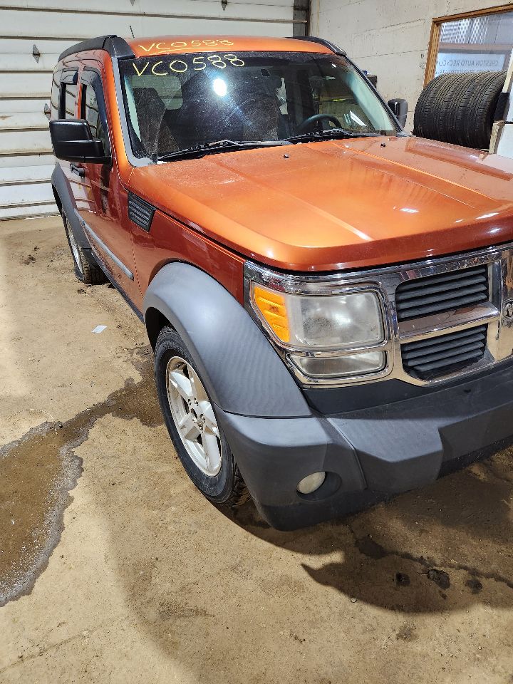 https://f005.backblazeb2.com/file/img-partshotlines-com/Inventory/MA385/Vehicle/10735_03.jpg