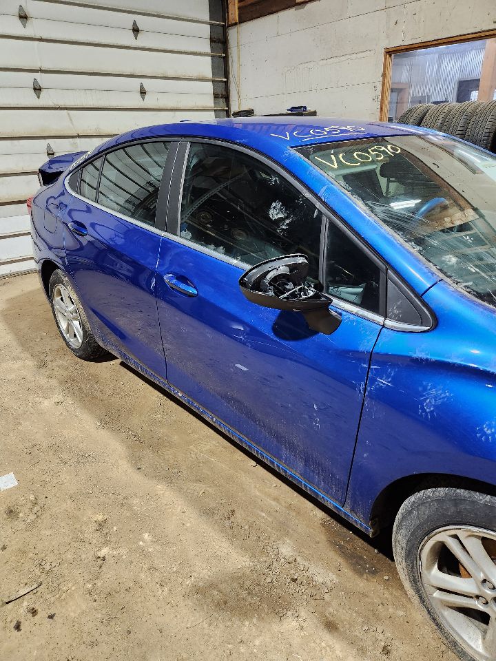 https://f005.backblazeb2.com/file/img-partshotlines-com/Inventory/MA385/Vehicle/10737_04.jpg
