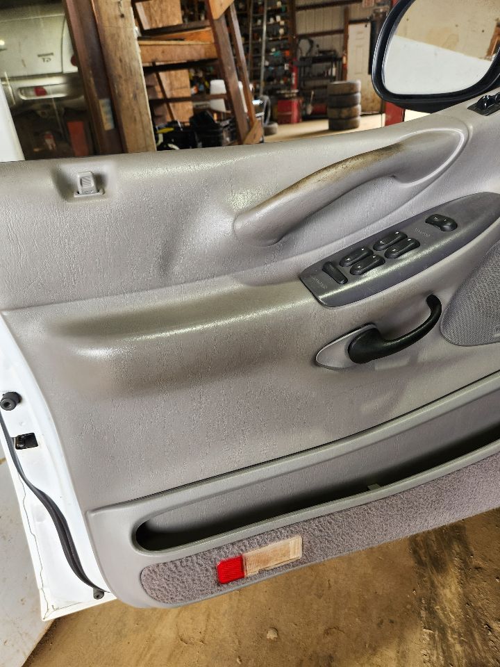 https://f005.backblazeb2.com/file/img-partshotlines-com/Inventory/MA385/Vehicle/10757_09.jpg