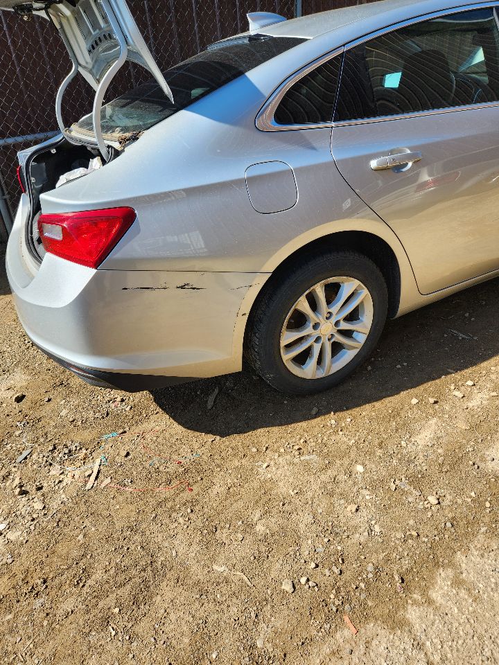 https://f005.backblazeb2.com/file/img-partshotlines-com/Inventory/MA385/Vehicle/10768_01.jpg