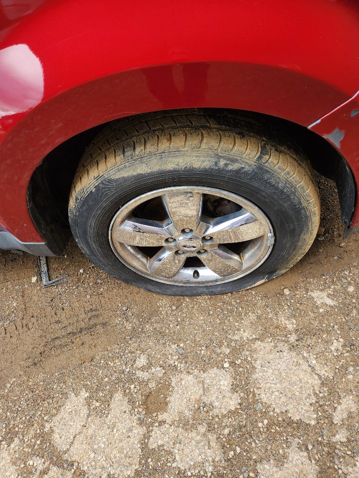 https://f005.backblazeb2.com/file/img-partshotlines-com/Inventory/MA385/Vehicle/10779_02.jpg