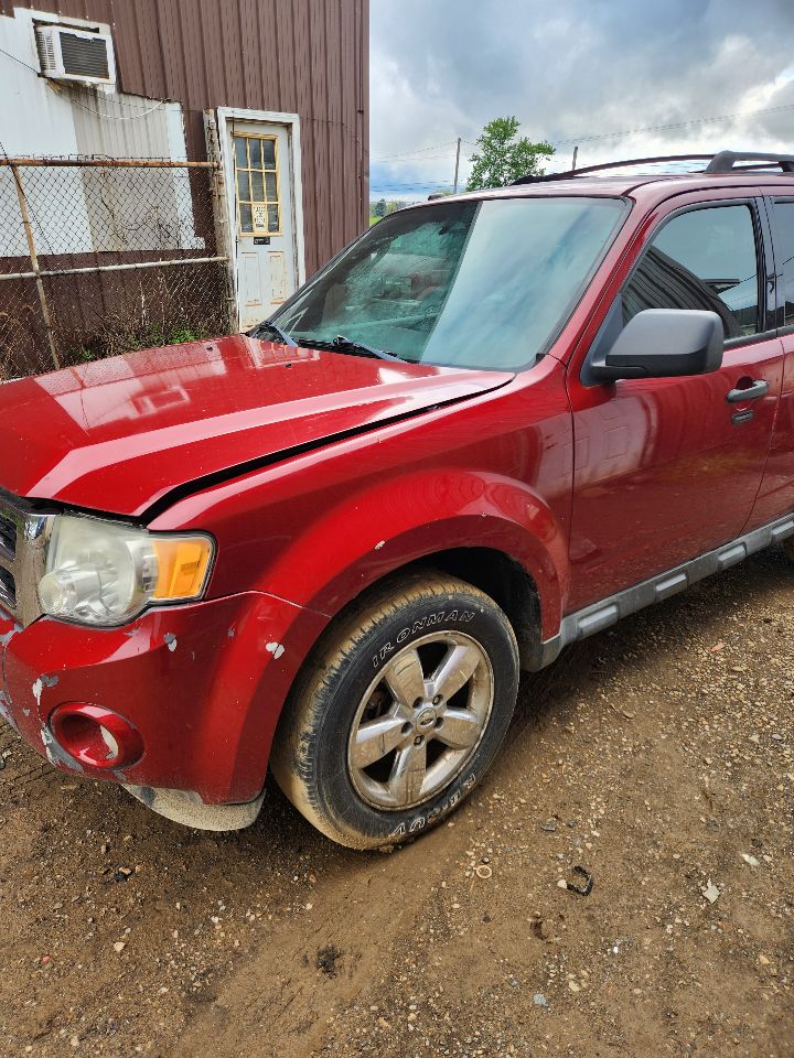 https://f005.backblazeb2.com/file/img-partshotlines-com/Inventory/MA385/Vehicle/10779_04.jpg