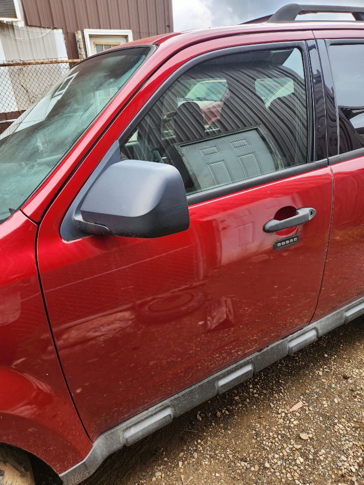 https://f005.backblazeb2.com/file/img-partshotlines-com/Inventory/MA385/Vehicle/10779_05.jpg