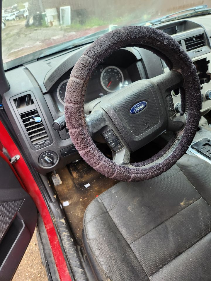https://f005.backblazeb2.com/file/img-partshotlines-com/Inventory/MA385/Vehicle/10779_06.jpg