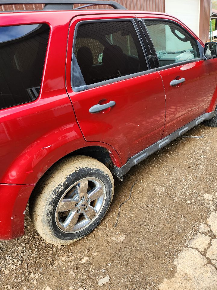 https://f005.backblazeb2.com/file/img-partshotlines-com/Inventory/MA385/Vehicle/10779_12.jpg