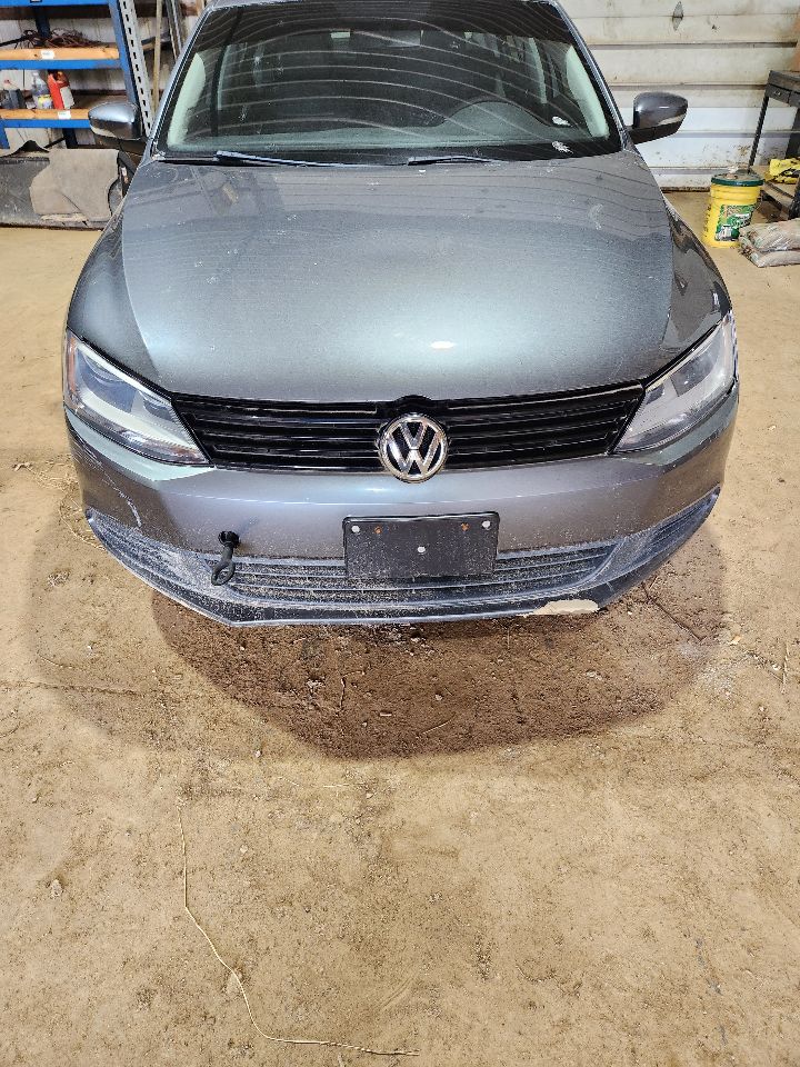 https://f005.backblazeb2.com/file/img-partshotlines-com/Inventory/MA385/Vehicle/10795_02.jpg