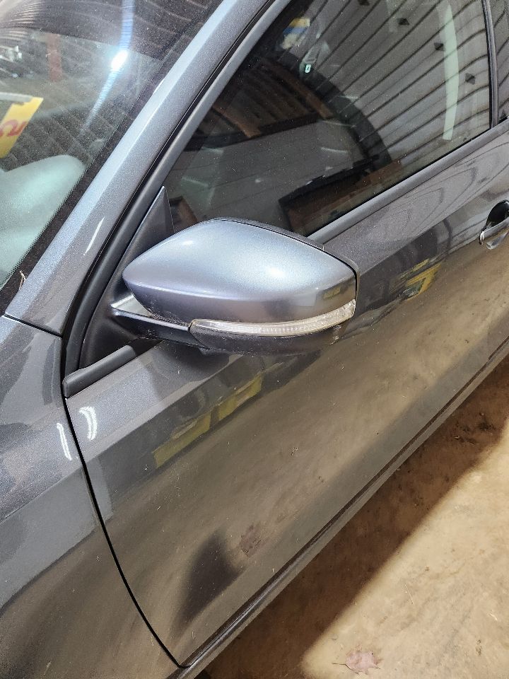 https://f005.backblazeb2.com/file/img-partshotlines-com/Inventory/MA385/Vehicle/10795_04.jpg