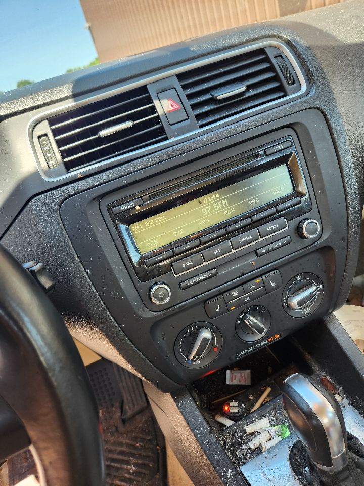 https://f005.backblazeb2.com/file/img-partshotlines-com/Inventory/MA385/Vehicle/10804_09.jpg