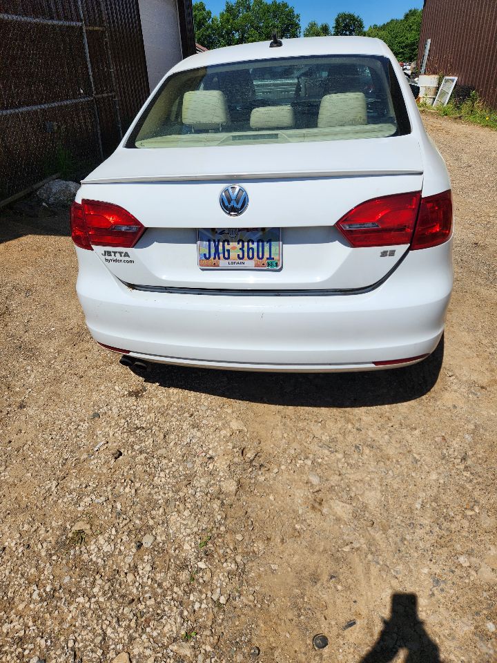 https://f005.backblazeb2.com/file/img-partshotlines-com/Inventory/MA385/Vehicle/10804_12.jpg