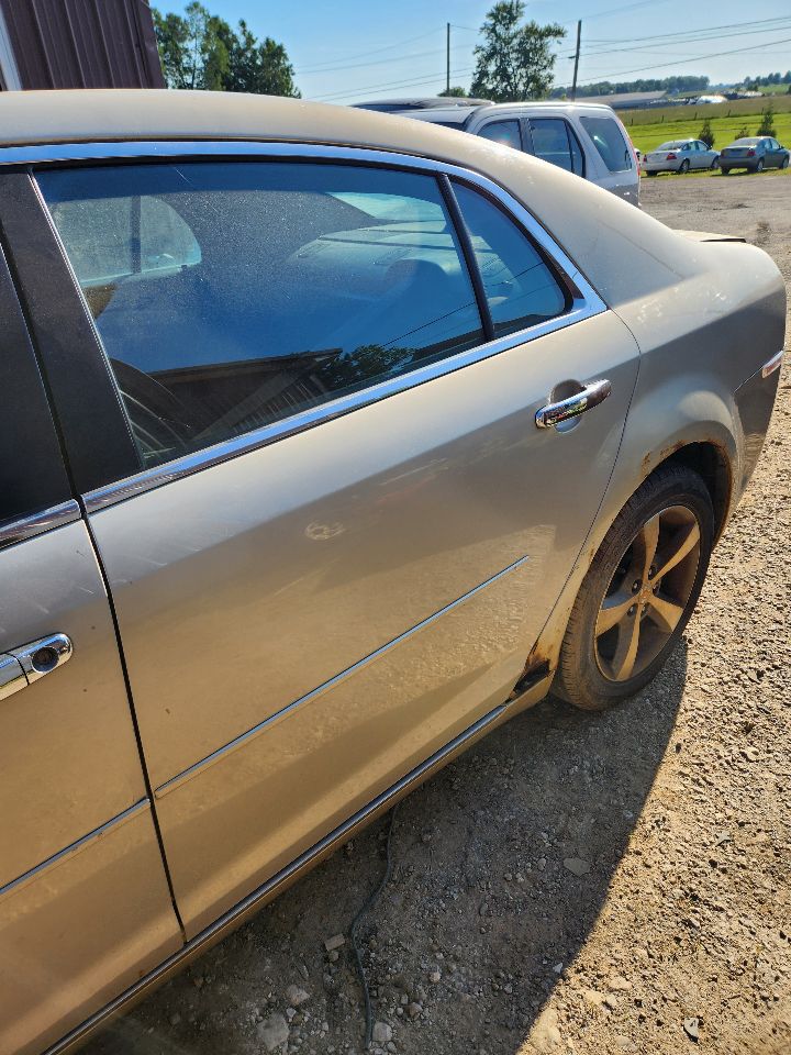 https://f005.backblazeb2.com/file/img-partshotlines-com/Inventory/MA385/Vehicle/10810_06.jpg