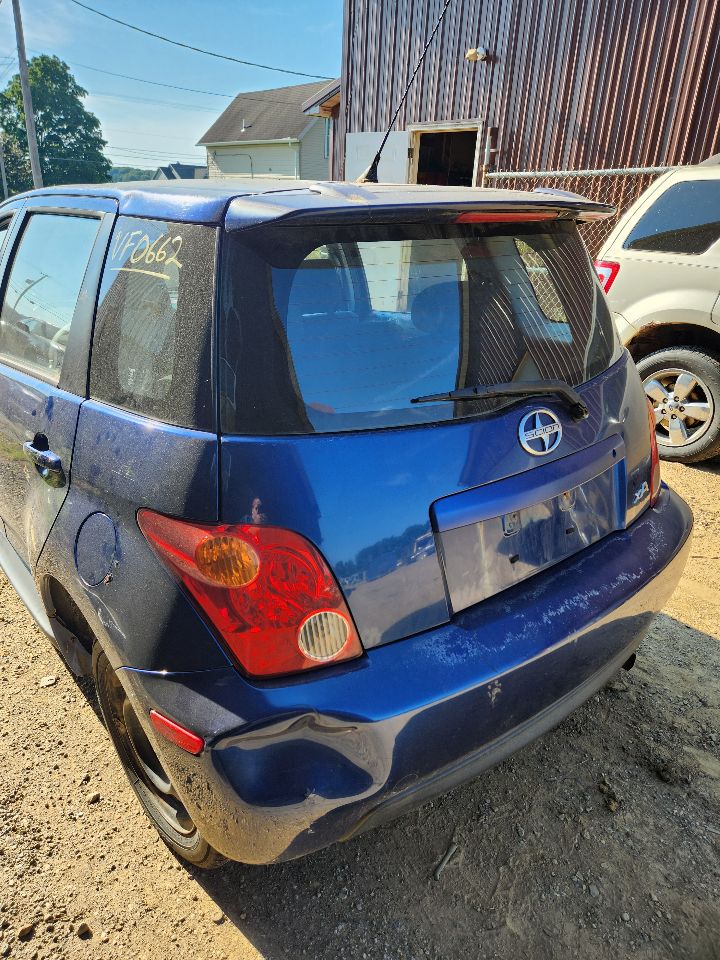 https://f005.backblazeb2.com/file/img-partshotlines-com/Inventory/MA385/Vehicle/10811_04.jpg
