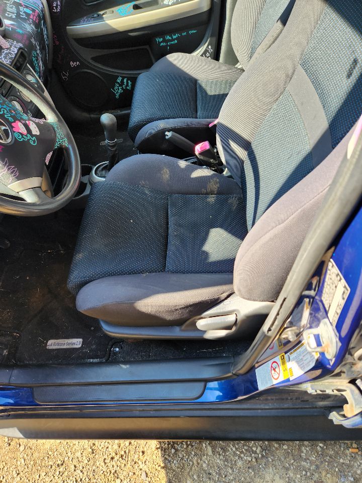 https://f005.backblazeb2.com/file/img-partshotlines-com/Inventory/MA385/Vehicle/10811_09.jpg