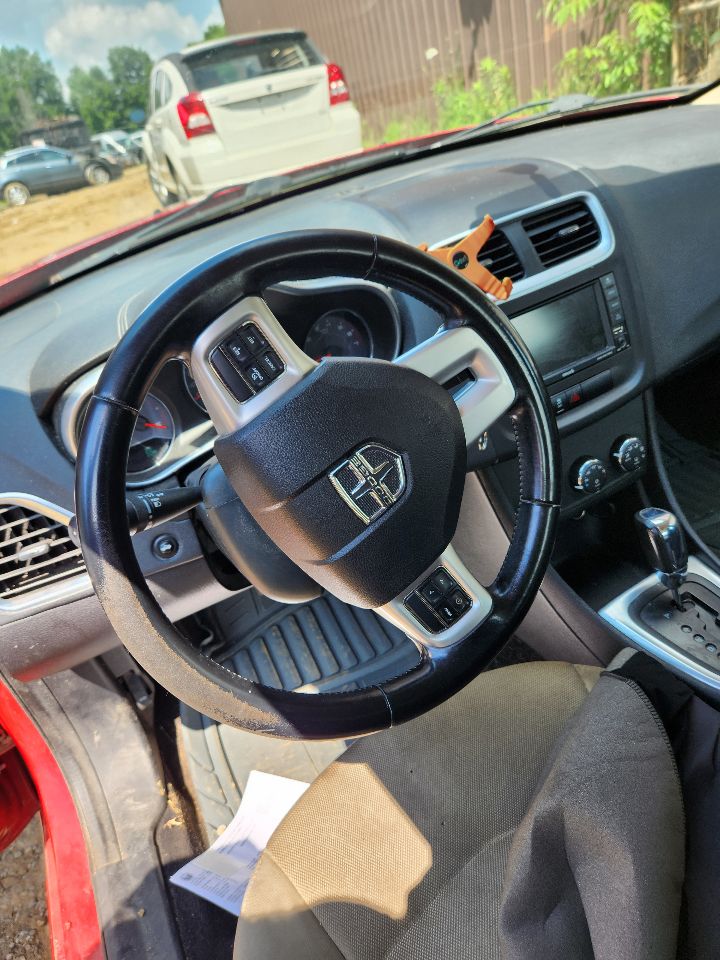 https://f005.backblazeb2.com/file/img-partshotlines-com/Inventory/MA385/Vehicle/10830_09.jpg