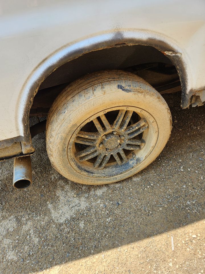 https://f005.backblazeb2.com/file/img-partshotlines-com/Inventory/MA385/Vehicle/10833_02.jpg