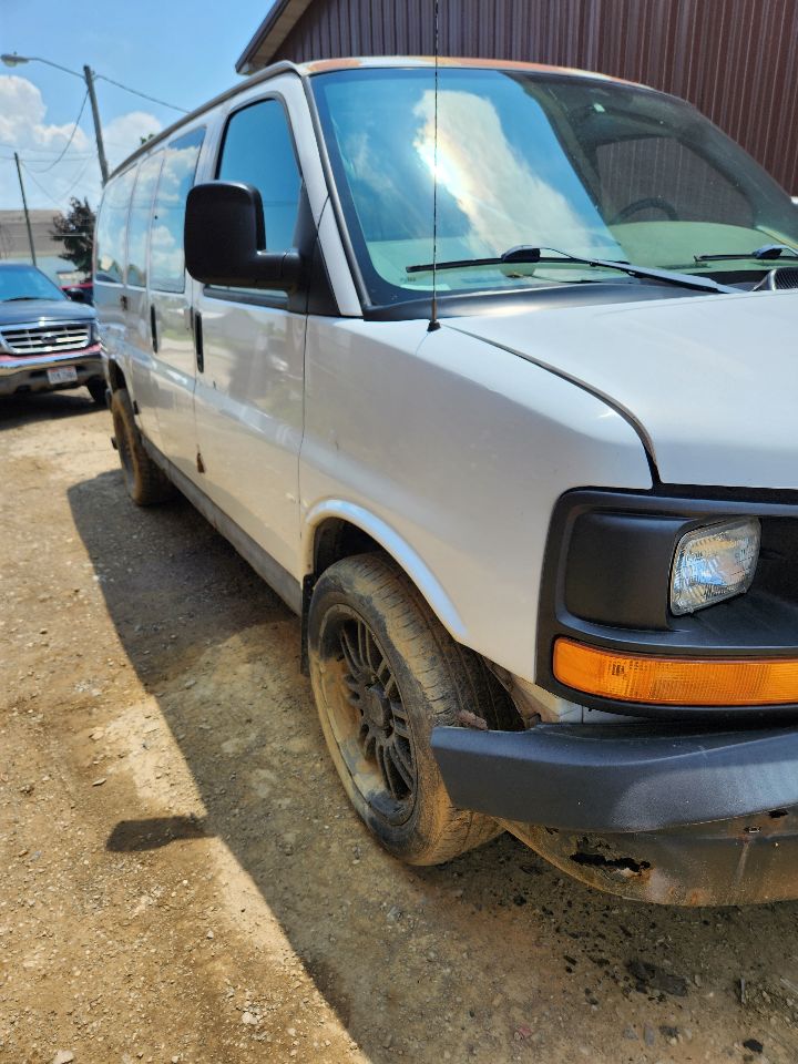 https://f005.backblazeb2.com/file/img-partshotlines-com/Inventory/MA385/Vehicle/10833_04.jpg