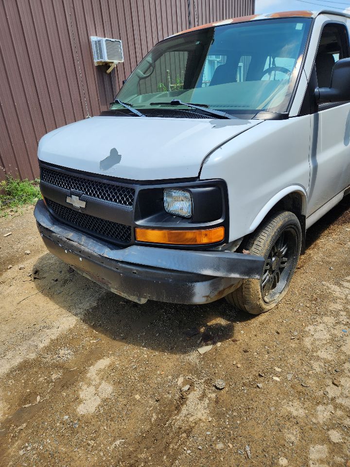 https://f005.backblazeb2.com/file/img-partshotlines-com/Inventory/MA385/Vehicle/10833_06.jpg