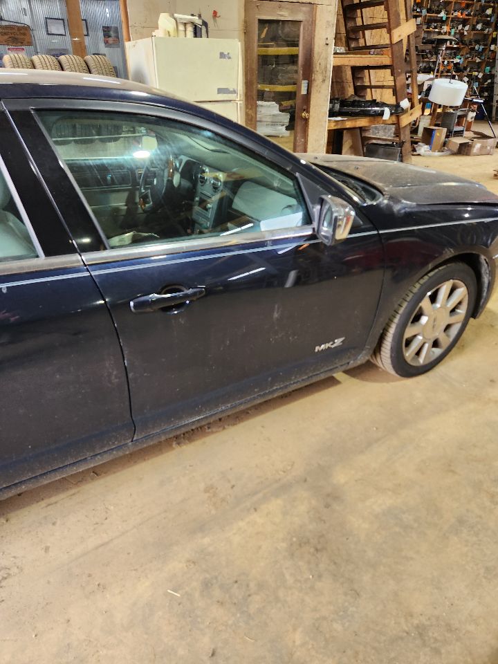 https://f005.backblazeb2.com/file/img-partshotlines-com/Inventory/MA385/Vehicle/10839_02.jpg