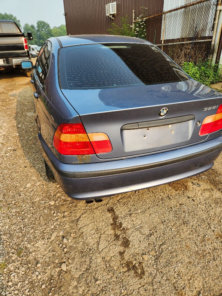 https://f005.backblazeb2.com/file/img-partshotlines-com/Inventory/MA385/Vehicle/10847_07.jpg