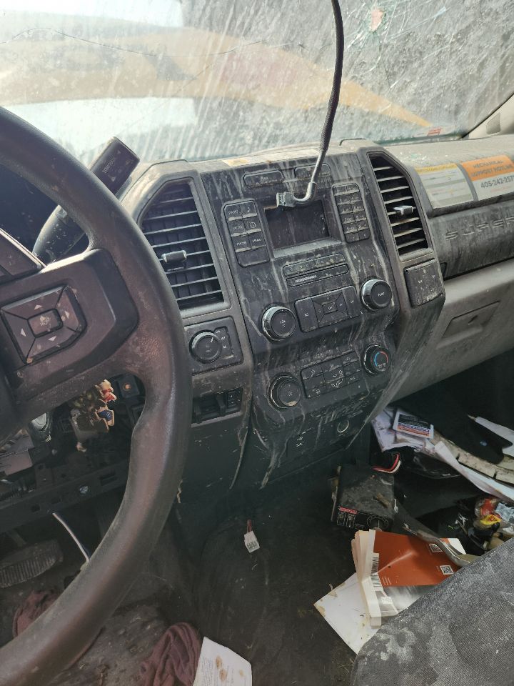 https://f005.backblazeb2.com/file/img-partshotlines-com/Inventory/MA385/Vehicle/10853_11.jpg