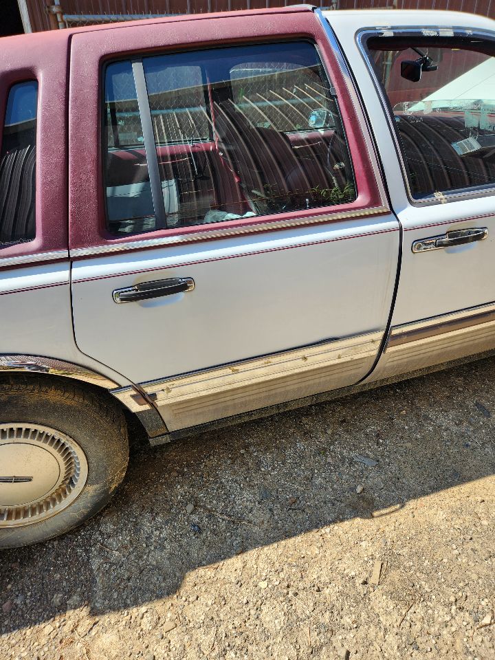 https://f005.backblazeb2.com/file/img-partshotlines-com/Inventory/MA385/Vehicle/10865_03.jpg