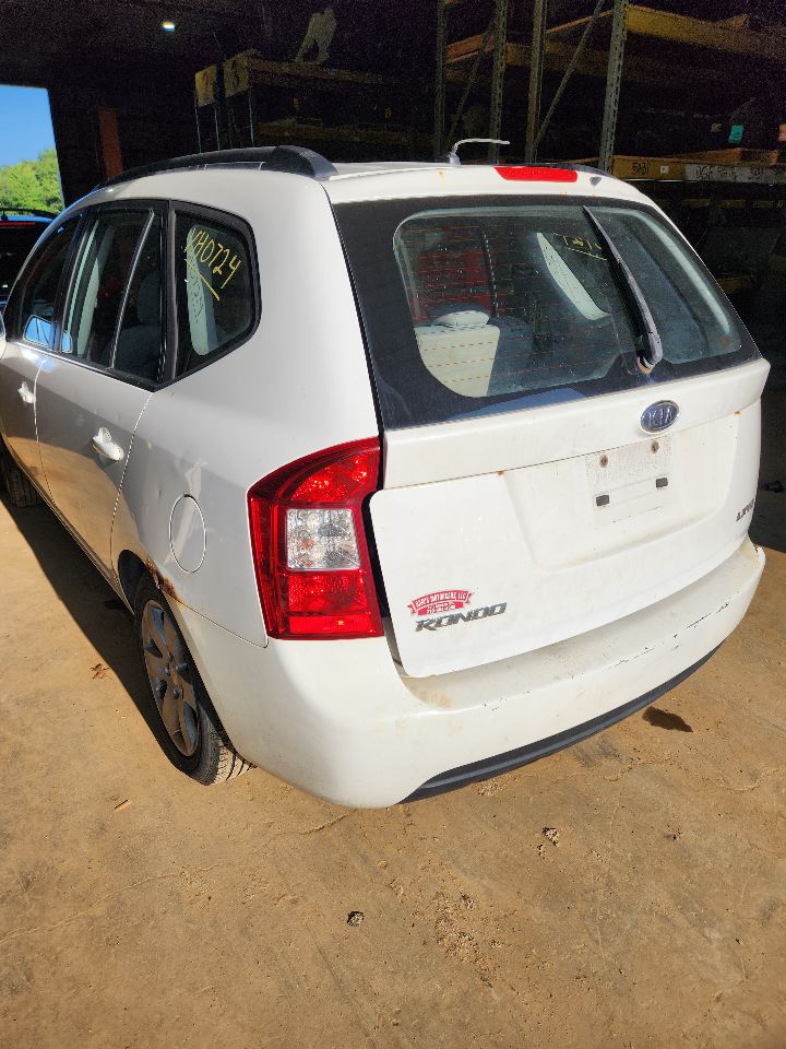 https://f005.backblazeb2.com/file/img-partshotlines-com/Inventory/MA385/Vehicle/10869_04.jpg