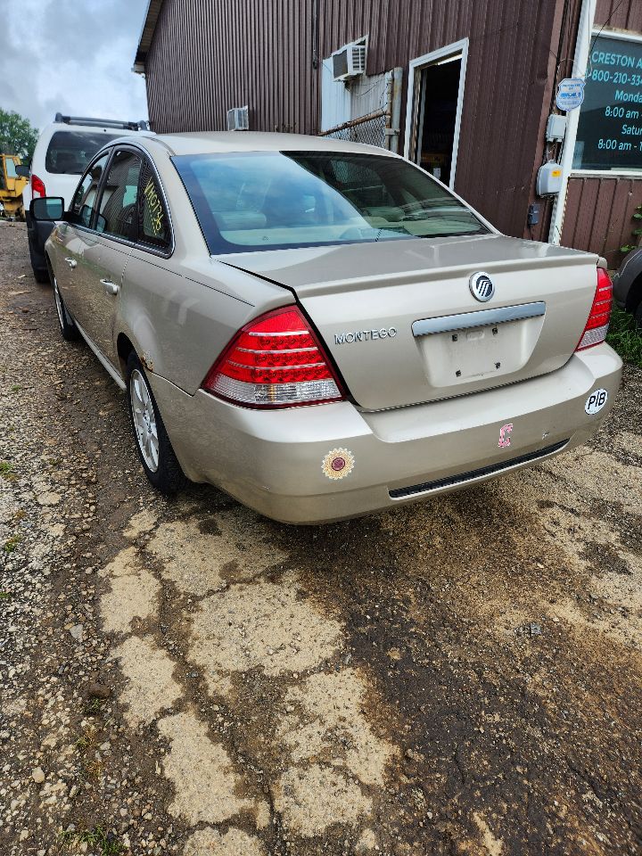 https://f005.backblazeb2.com/file/img-partshotlines-com/Inventory/MA385/Vehicle/10894_06.jpg