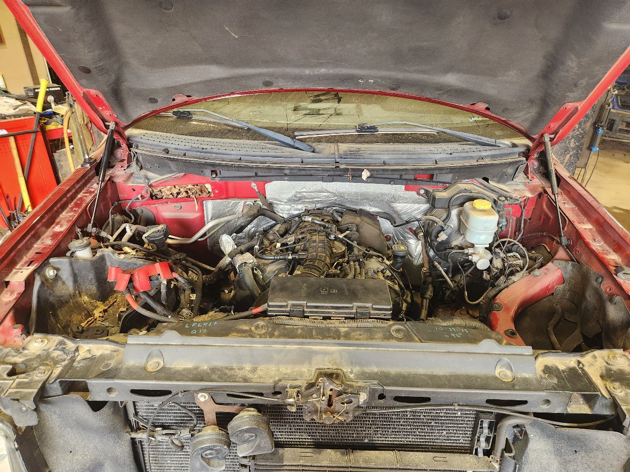 https://f005.backblazeb2.com/file/img-partshotlines-com/Inventory/MA385/Vehicle/10896_11.jpg