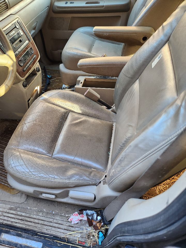 https://f005.backblazeb2.com/file/img-partshotlines-com/Inventory/MA385/Vehicle/10928_06.jpg