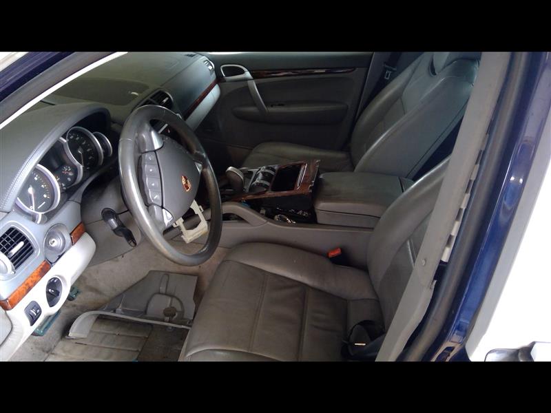 https://f005.backblazeb2.com/file/img-partshotlines-com/Inventory/MA385/Vehicle/8412_07.jpg