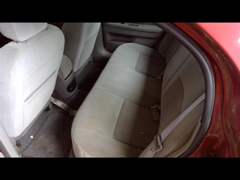 https://f005.backblazeb2.com/file/img-partshotlines-com/Inventory/MA385/Vehicle/8433_07.jpg