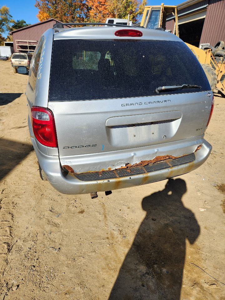 https://f005.backblazeb2.com/file/img-partshotlines-com/Inventory/MA385/Vehicle/8567_04.jpg