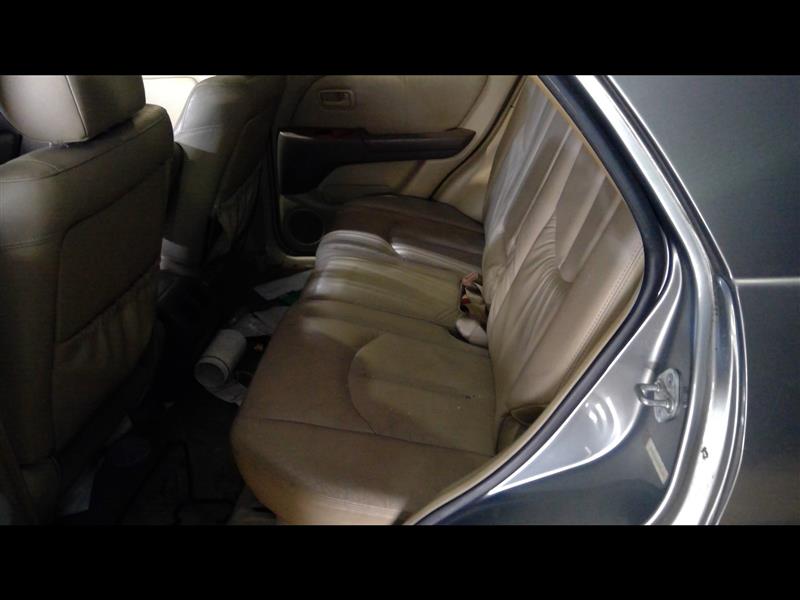 https://f005.backblazeb2.com/file/img-partshotlines-com/Inventory/MA385/Vehicle/8702_08.jpg