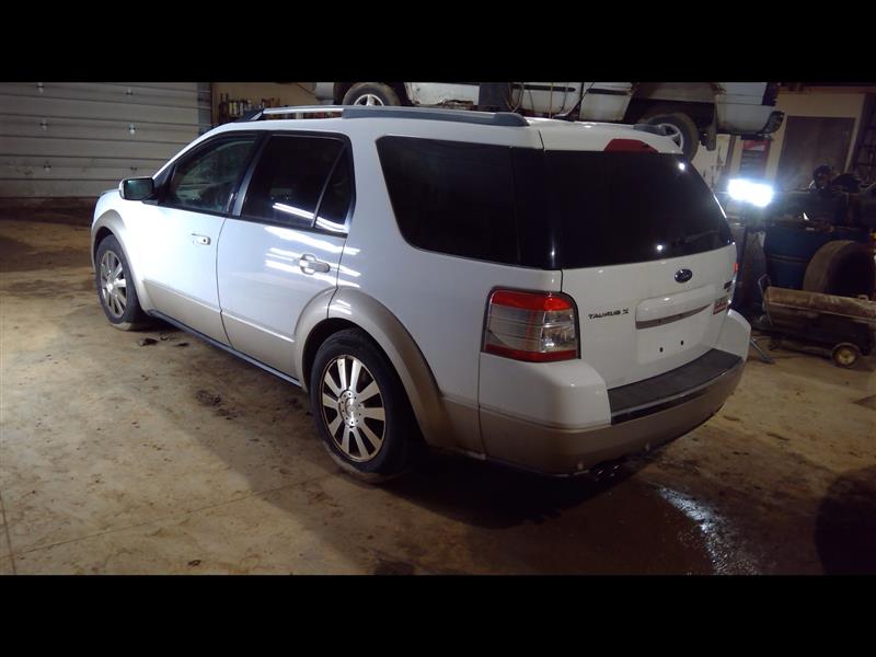https://f005.backblazeb2.com/file/img-partshotlines-com/Inventory/MA385/Vehicle/8734_03.jpg