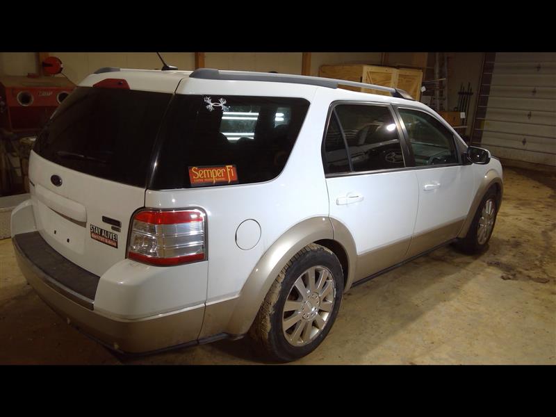 https://f005.backblazeb2.com/file/img-partshotlines-com/Inventory/MA385/Vehicle/8734_05.jpg