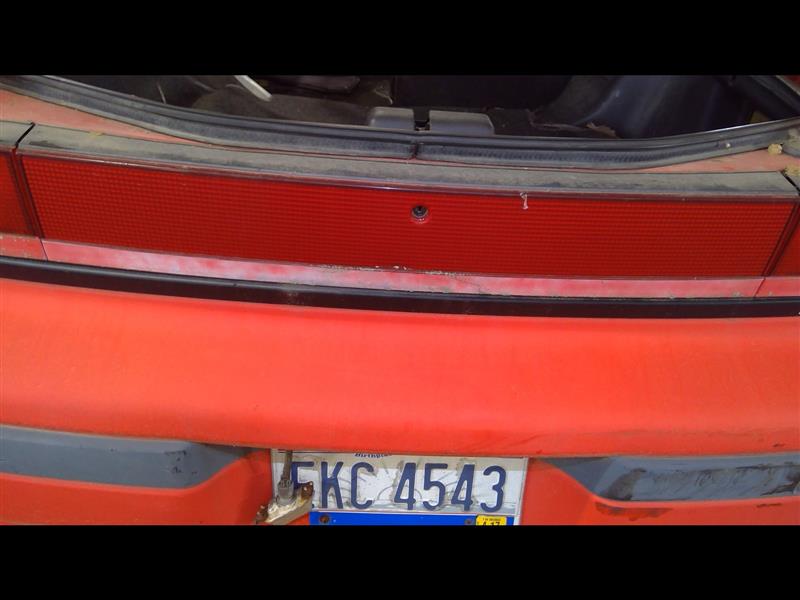 https://f005.backblazeb2.com/file/img-partshotlines-com/Inventory/MA385/Vehicle/8968_11.jpg