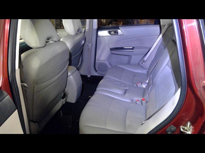 https://f005.backblazeb2.com/file/img-partshotlines-com/Inventory/MA385/Vehicle/9089_08.jpg