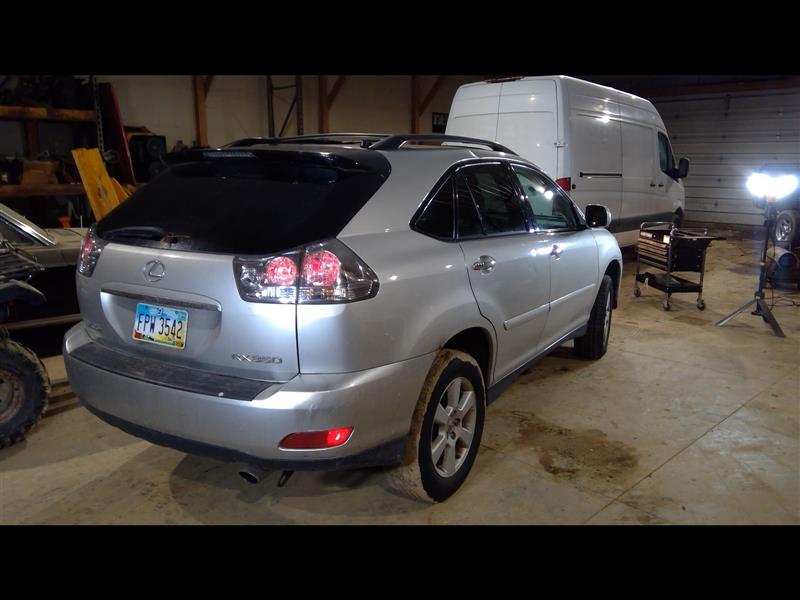 https://f005.backblazeb2.com/file/img-partshotlines-com/Inventory/MA385/Vehicle/9093_05.jpg