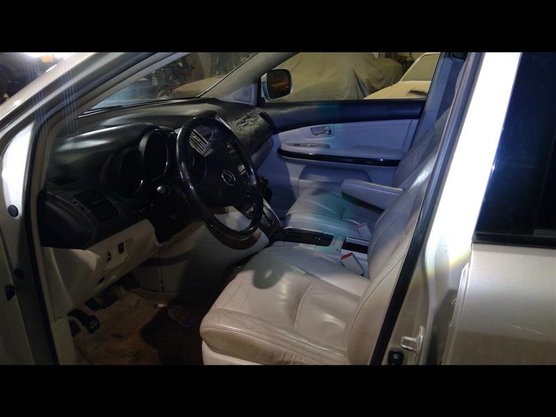 https://f005.backblazeb2.com/file/img-partshotlines-com/Inventory/MA385/Vehicle/9093_07.jpg
