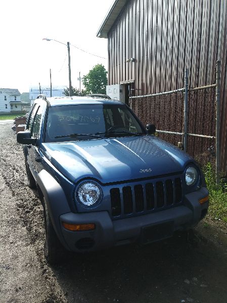 https://f005.backblazeb2.com/file/img-partshotlines-com/Inventory/MA385/Vehicle/9235_03.jpg