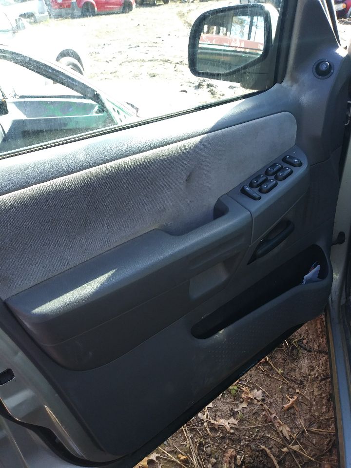 https://f005.backblazeb2.com/file/img-partshotlines-com/Inventory/MA385/Vehicle/9373_10.jpg