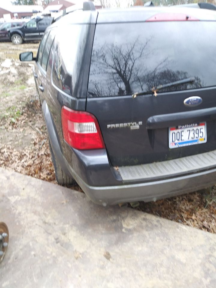 https://f005.backblazeb2.com/file/img-partshotlines-com/Inventory/MA385/Vehicle/9410_03.jpg